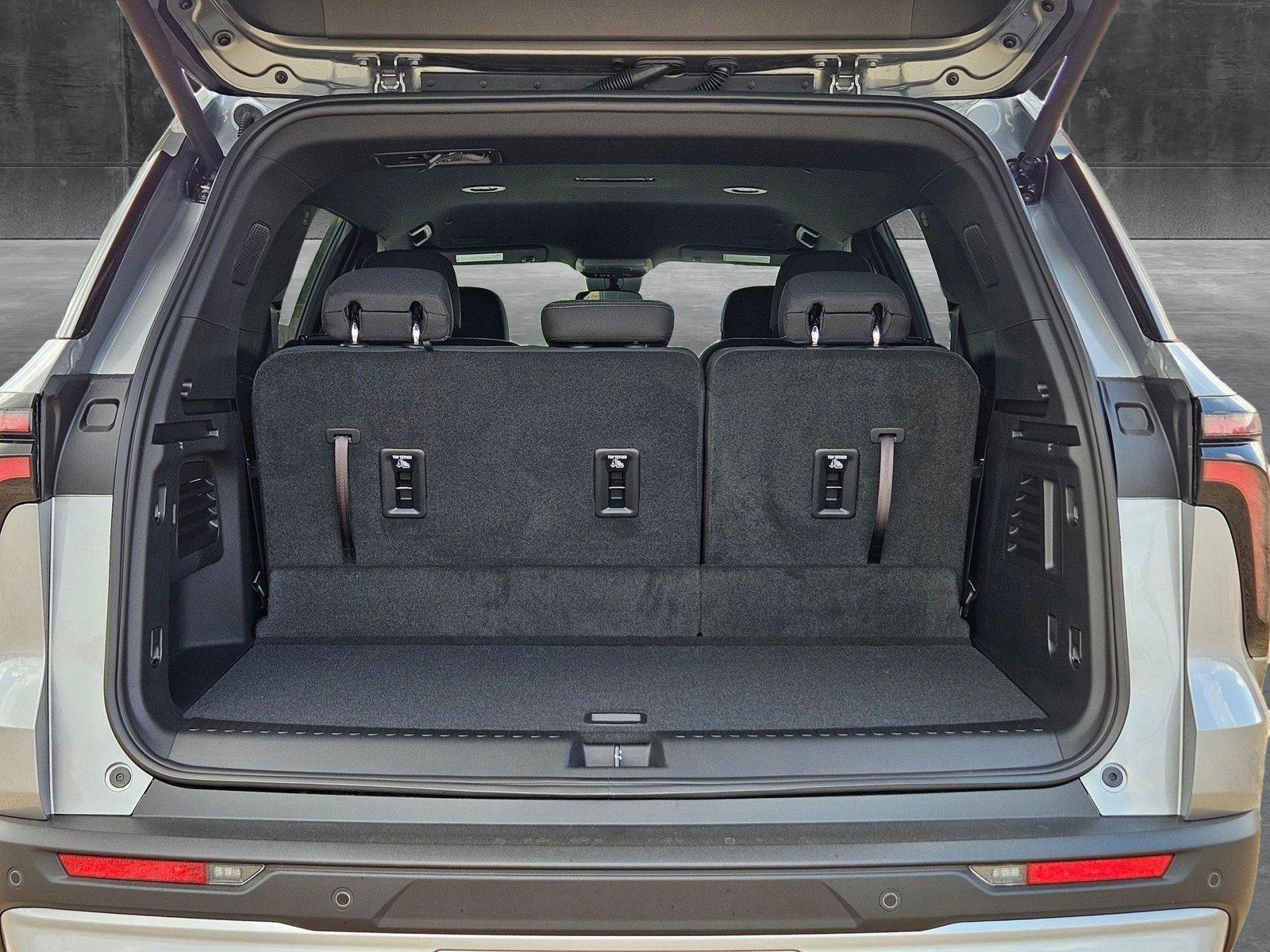 2025 Chevrolet Traverse Vehicle Photo in WACO, TX 76710-2592