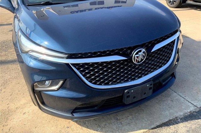 2024 Buick Enclave Vehicle Photo in TOPEKA, KS 66609-0000