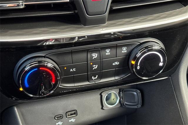 2025 Buick Encore GX Vehicle Photo in ELK GROVE, CA 95757-8703