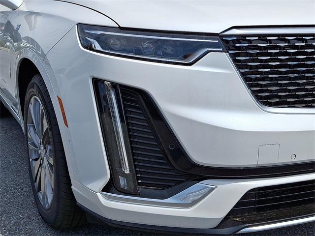2025 Cadillac XT6 Vehicle Photo in ALLENTOWN, PA 18103-7399