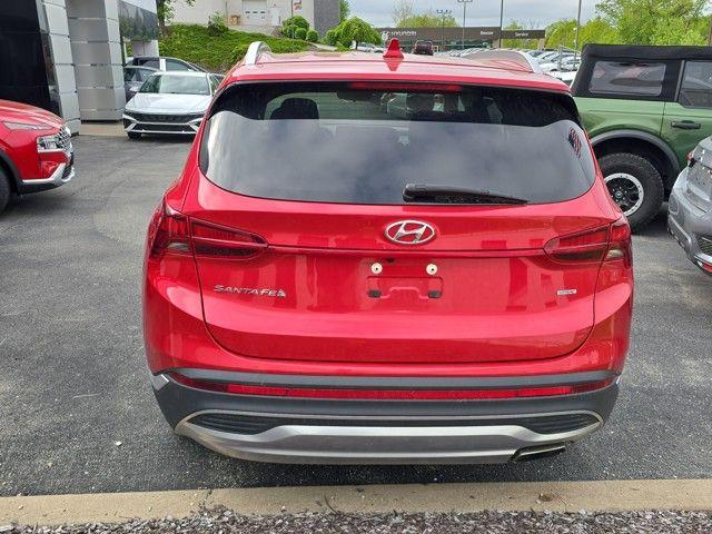 2022 Hyundai SANTA FE Vehicle Photo in Pleasant Hills, PA 15236
