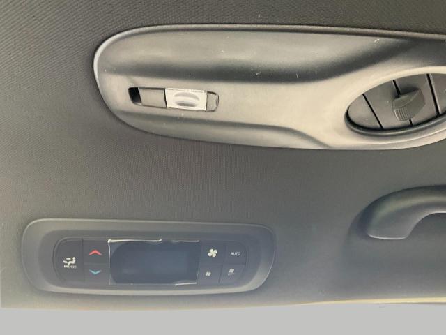 2025 Chrysler Pacifica Vehicle Photo in Kaukauna, WI 54130