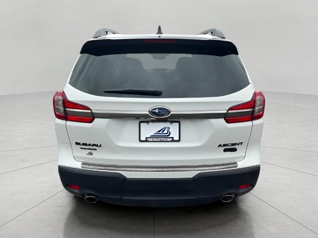 2022 Subaru Ascent Vehicle Photo in Oshkosh, WI 54904
