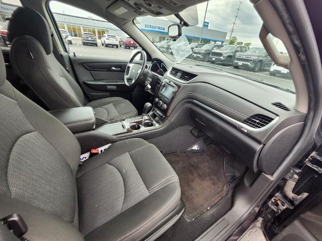 2017 Chevrolet Traverse Vehicle Photo in GREEN BAY, WI 54304-5303