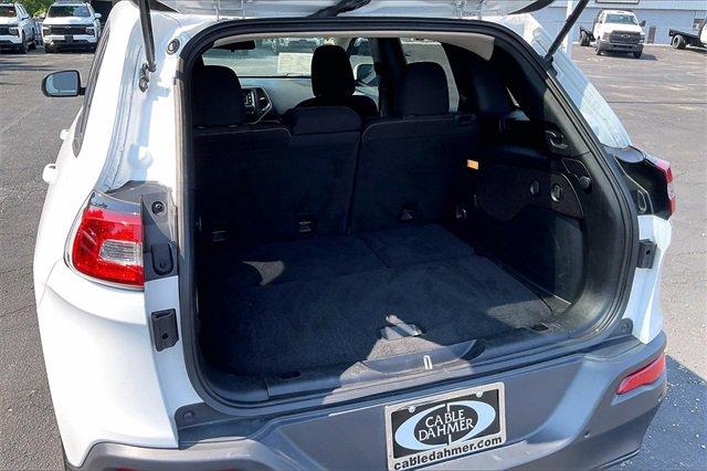 2016 Jeep Cherokee Vehicle Photo in INDEPENDENCE, MO 64055-1314