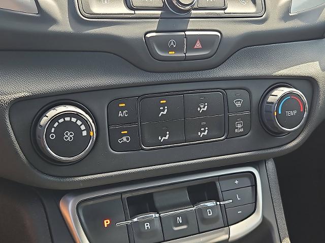 2024 GMC Terrain Vehicle Photo in TREVOSE, PA 19053-4984