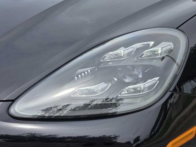 2019 Porsche Cayenne Vehicle Photo in DENTON, TX 76210-9321