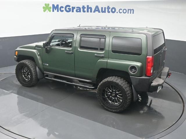 2006 HUMMER H3 Vehicle Photo in Cedar Rapids, IA 52402