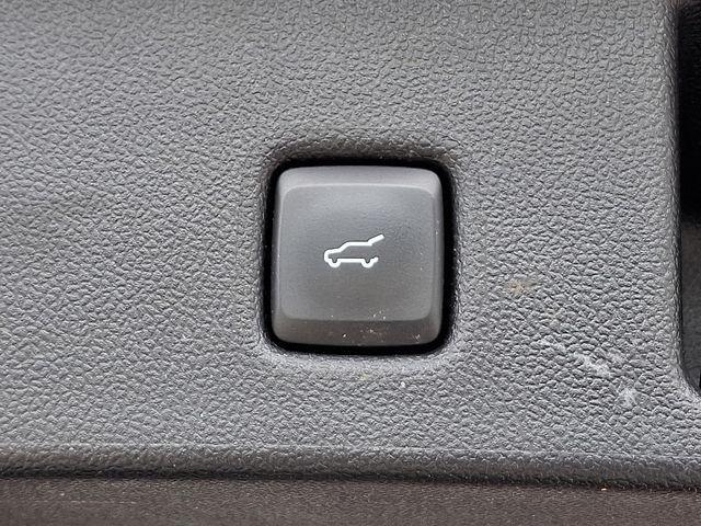 2020 Ford Escape Vehicle Photo in DANBURY, CT 06810-5034