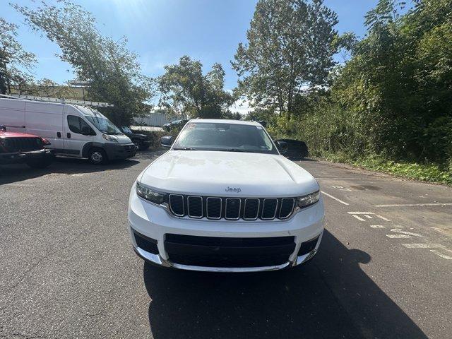 2022 Jeep Grand Cherokee L Vehicle Photo in Doylsetown, PA 18901