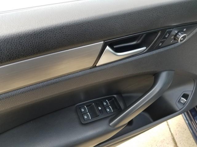 2014 Volkswagen Passat Vehicle Photo in ELYRIA, OH 44035-6349