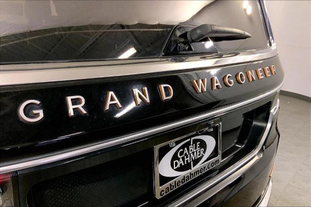 2022 Jeep Grand Wagoneer Vehicle Photo in Kansas City, MO 64114