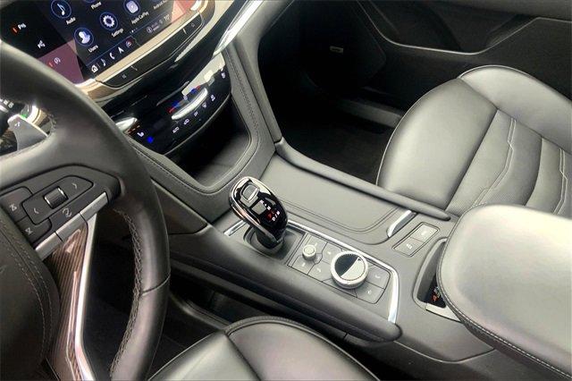 2024 Cadillac XT6 Vehicle Photo in TOPEKA, KS 66609-0000