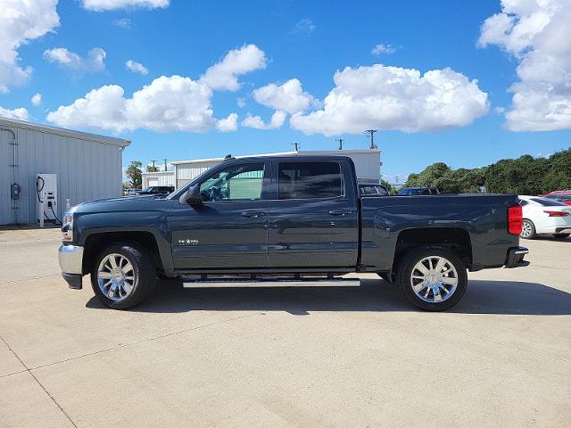 Used 2018 Chevrolet Silverado 1500 LT with VIN 3GCPCREC2JG567837 for sale in Aransas Pass, TX
