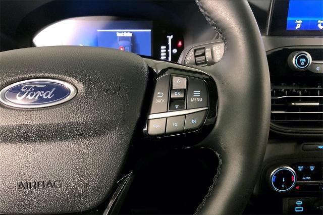 2023 Ford Escape Vehicle Photo in Kansas City, MO 64114