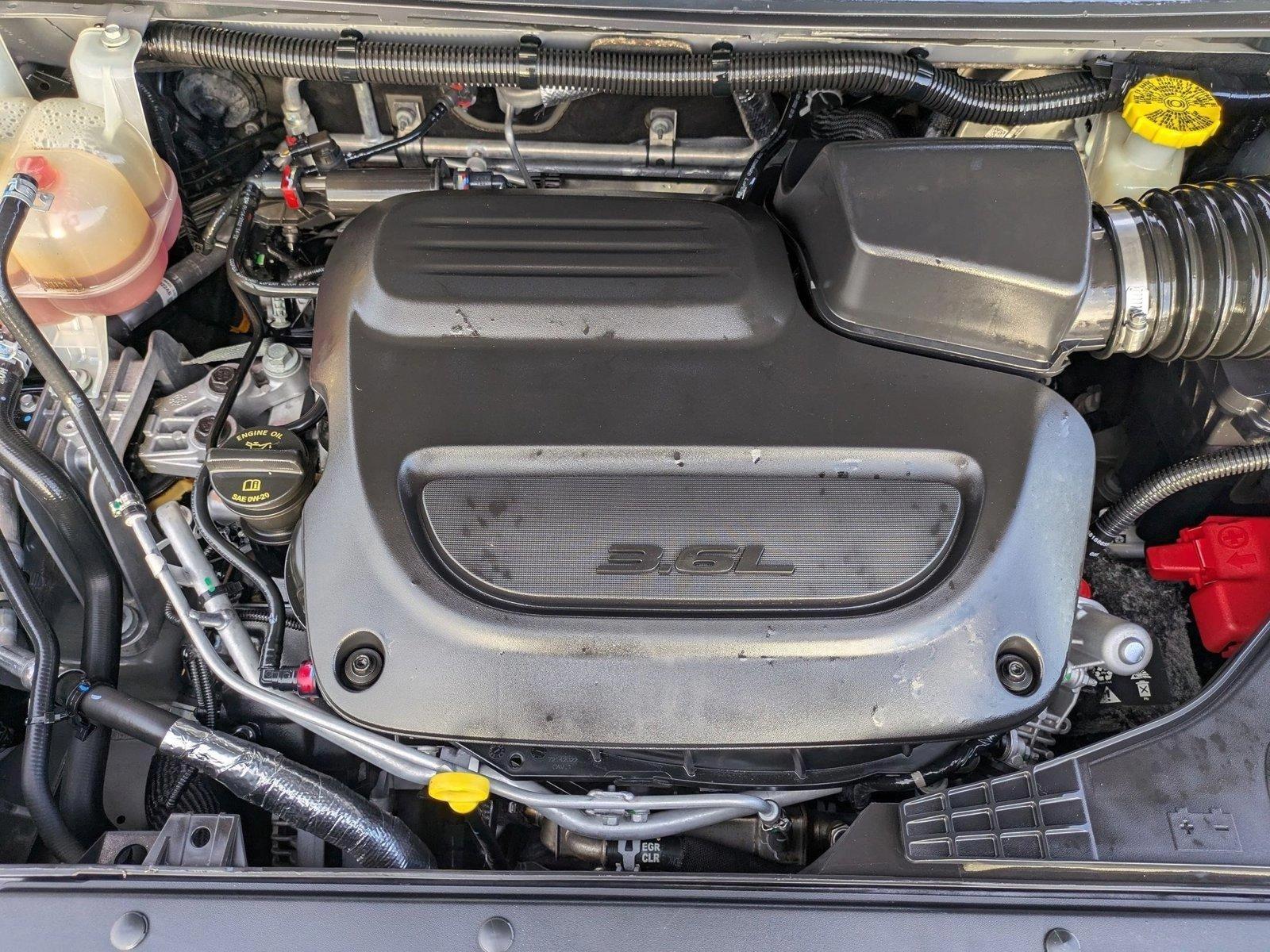 2022 Chrysler Pacifica Vehicle Photo in CLEARWATER, FL 33764-7163