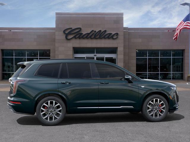 2025 Cadillac XT6 Vehicle Photo in KANSAS CITY, MO 64114-4545