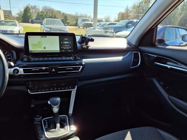 2022 Kia Seltos Vehicle Photo in ROXBORO, NC 27573-6143
