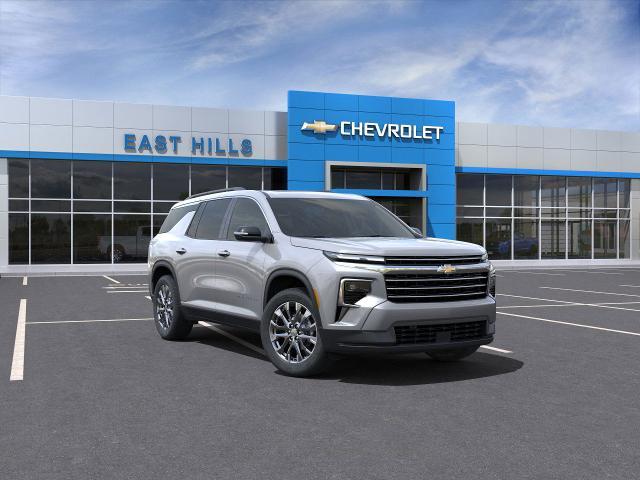 2025 Chevrolet Traverse Vehicle Photo in Roslyn, NY 11576