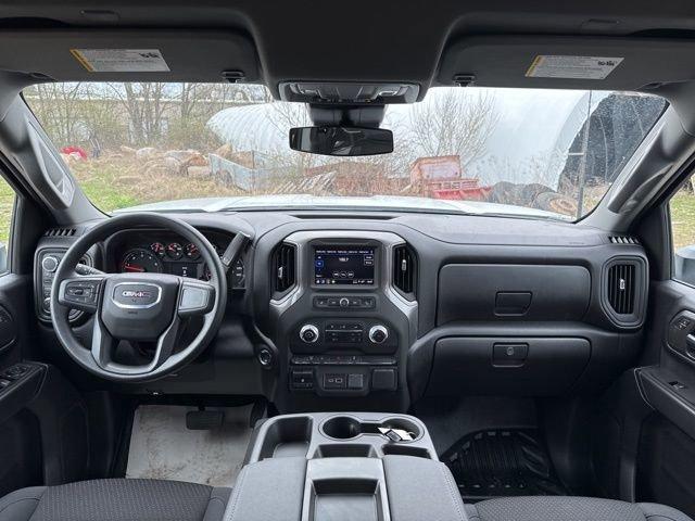 2025 GMC Sierra 3500 HD Chassis Cab Vehicle Photo in MEDINA, OH 44256-9631