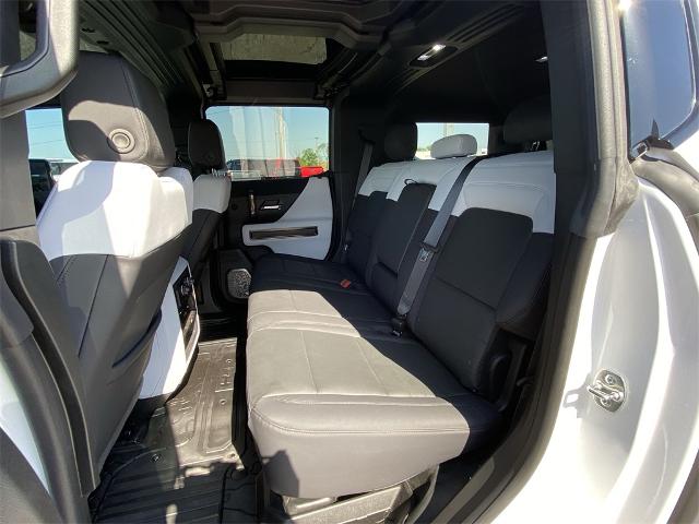 2025 GMC HUMMER EV SUV Vehicle Photo in Greenville, TX 75402
