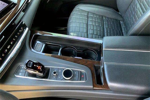 2023 Cadillac Escalade Vehicle Photo in KANSAS CITY, MO 64114-4545