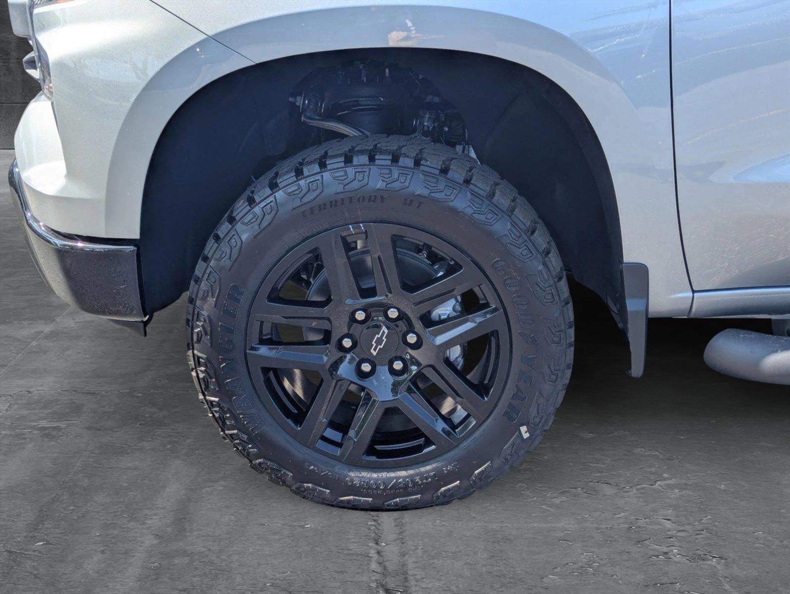 2025 Chevrolet Silverado 1500 Vehicle Photo in GREENACRES, FL 33463-3207
