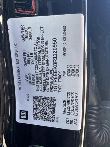 2024 GMC Canyon Vehicle Photo in LEOMINSTER, MA 01453-2952