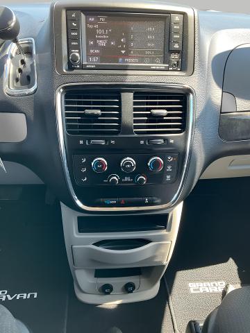2017 Dodge Grand Caravan Vehicle Photo in Kaukauna, WI 54130