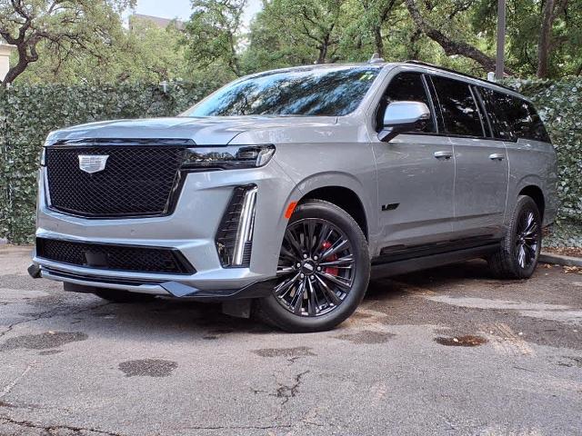 2024 Cadillac Escalade ESV Vehicle Photo in San Antonio, TX 78230-1001