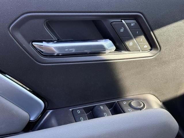 2025 Chevrolet Colorado Vehicle Photo in COLUMBIA, MO 65203-3903