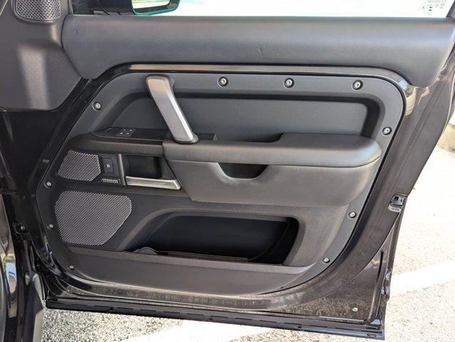 2024 Land Rover Defender Vehicle Photo in San Antonio, TX 78230