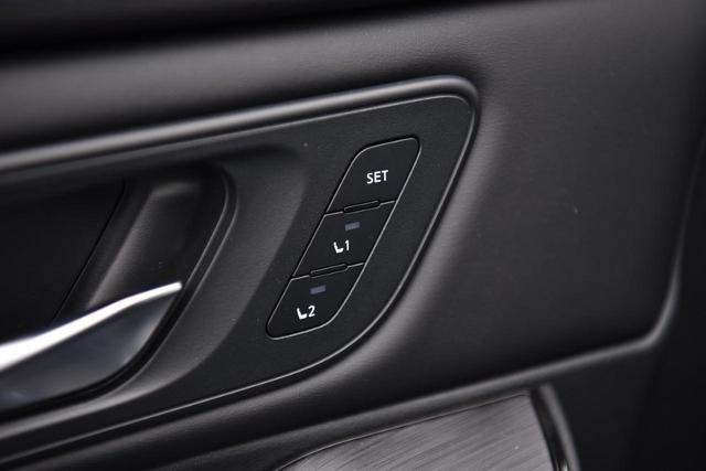 2025 Nissan Rogue Vehicle Photo in Ballwin, MO 63011