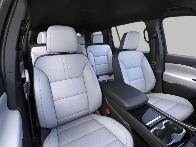 2025 Chevrolet Traverse Vehicle Photo in OSHKOSH, WI 54904-7811