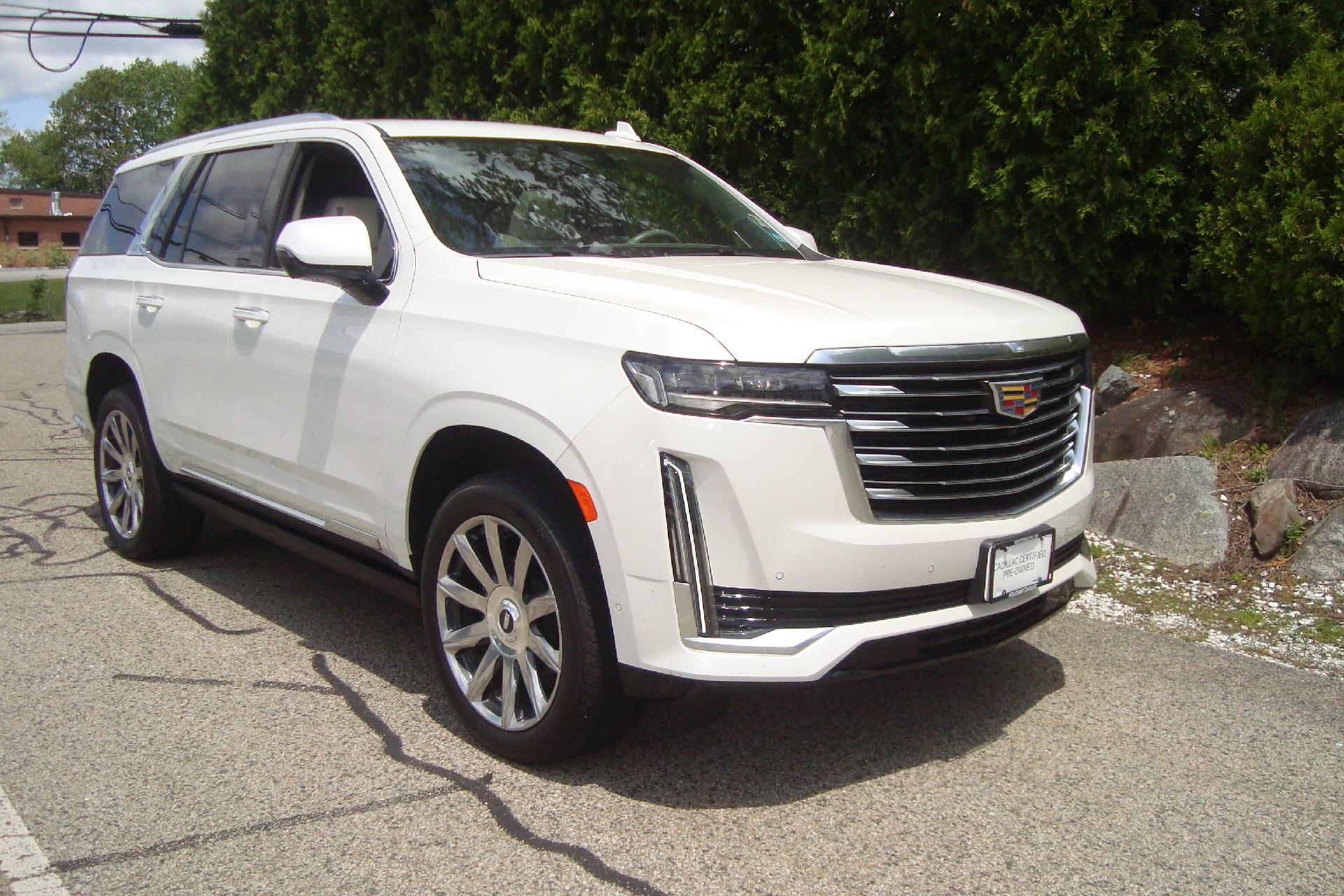 2024 Cadillac Escalade Vehicle Photo in PORTSMOUTH, NH 03801-4196