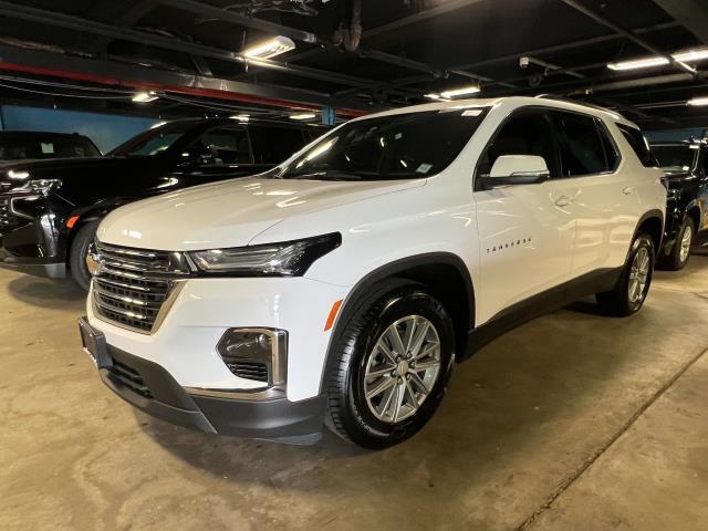 2023 Chevrolet Traverse Vehicle Photo in Roslyn, NY 11576