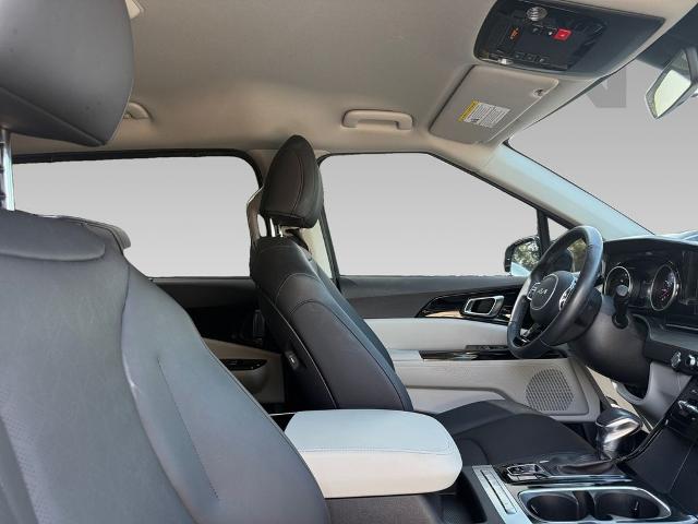 2023 Kia Carnival Vehicle Photo in Savannah, GA 31419