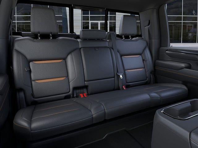2025 GMC Sierra 2500 HD Vehicle Photo in WATERTOWN, CT 06795-3318