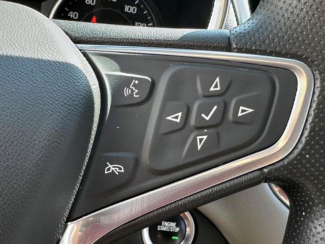 2022 Chevrolet Equinox Vehicle Photo in Roslyn, NY 11576