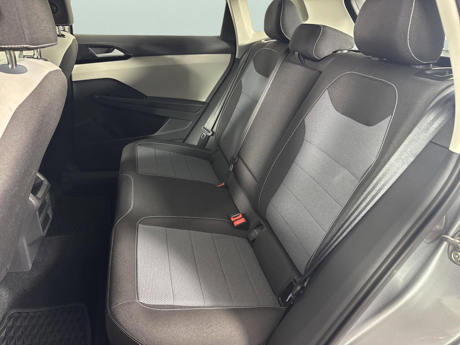 2025 Volkswagen Taos Vehicle Photo in Georgetown, TX 78626