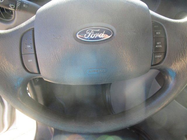 2008 Ford Econoline Cargo Van Vehicle Photo in Cedar Rapids, IA 52402