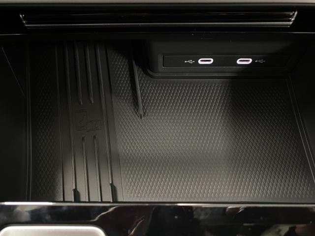 2025 Volkswagen Atlas Cross Sport Vehicle Photo in Appleton, WI 54913