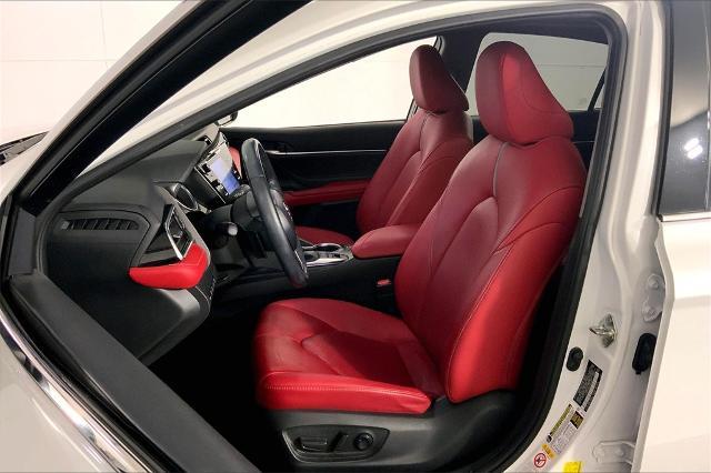 2018 Toyota Camry Vehicle Photo in Lees Summit, MO 64086