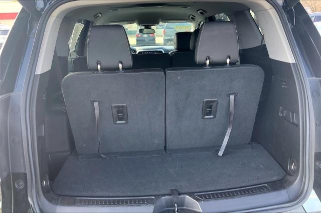 2023 GMC Acadia Vehicle Photo in Kansas City, MO 64114