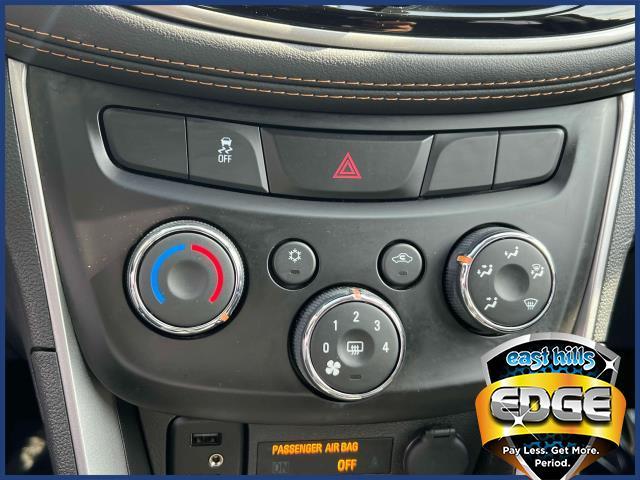 2022 Chevrolet Trax Vehicle Photo in Roslyn, NY 11576