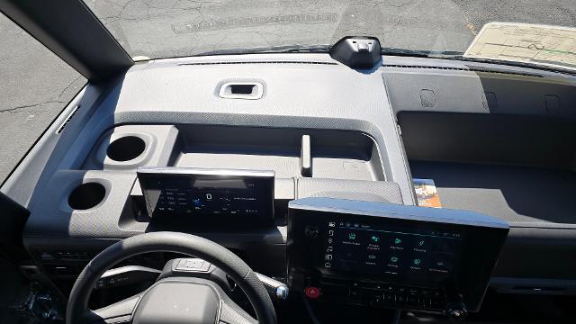 2025 Chevrolet BrightDrop 400 Vehicle Photo in INDEPENDENCE, MO 64055-1314