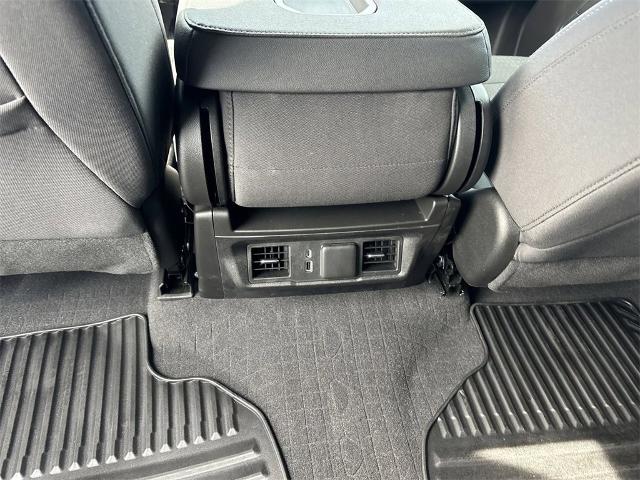 2024 GMC Sierra 1500 Vehicle Photo in ALBERTVILLE, AL 35950-0246
