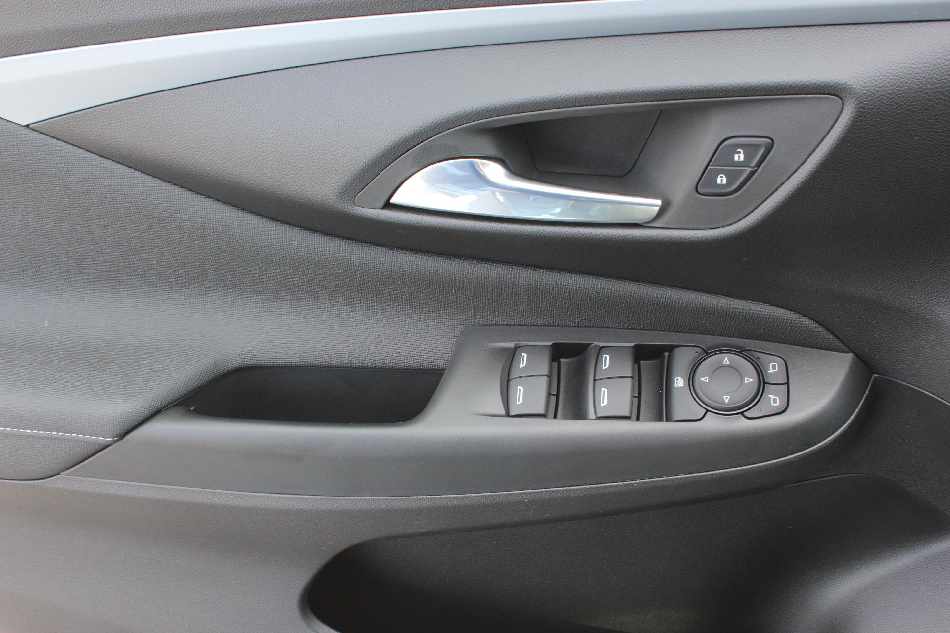 2025 Buick Envista Vehicle Photo in AURORA, CO 80012-4011