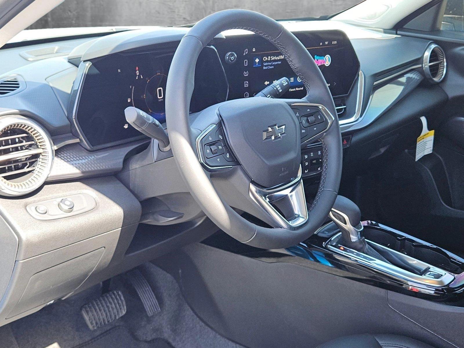 2025 Chevrolet Trax Vehicle Photo in AUSTIN, TX 78759-4154