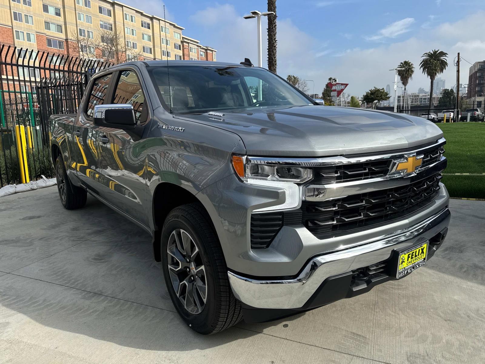 2025 Chevrolet Silverado 1500 Vehicle Photo in LOS ANGELES, CA 90007-3794
